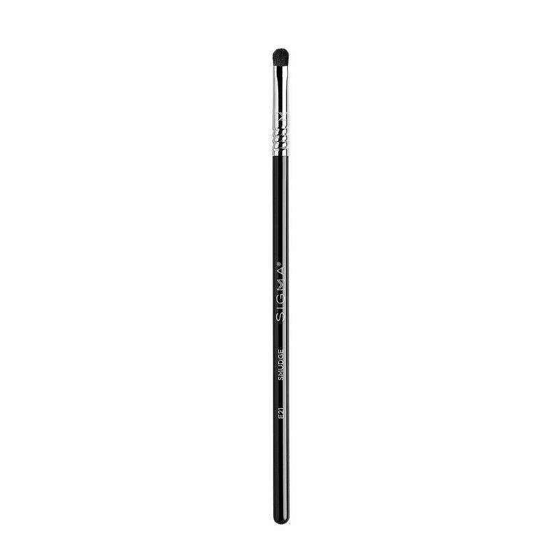 E21 Smudge Brush