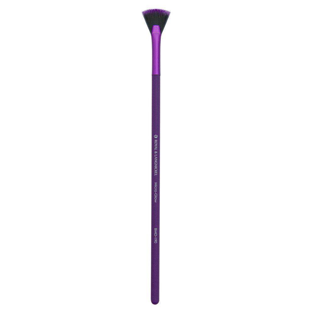 Micro Glow Makeup Brush