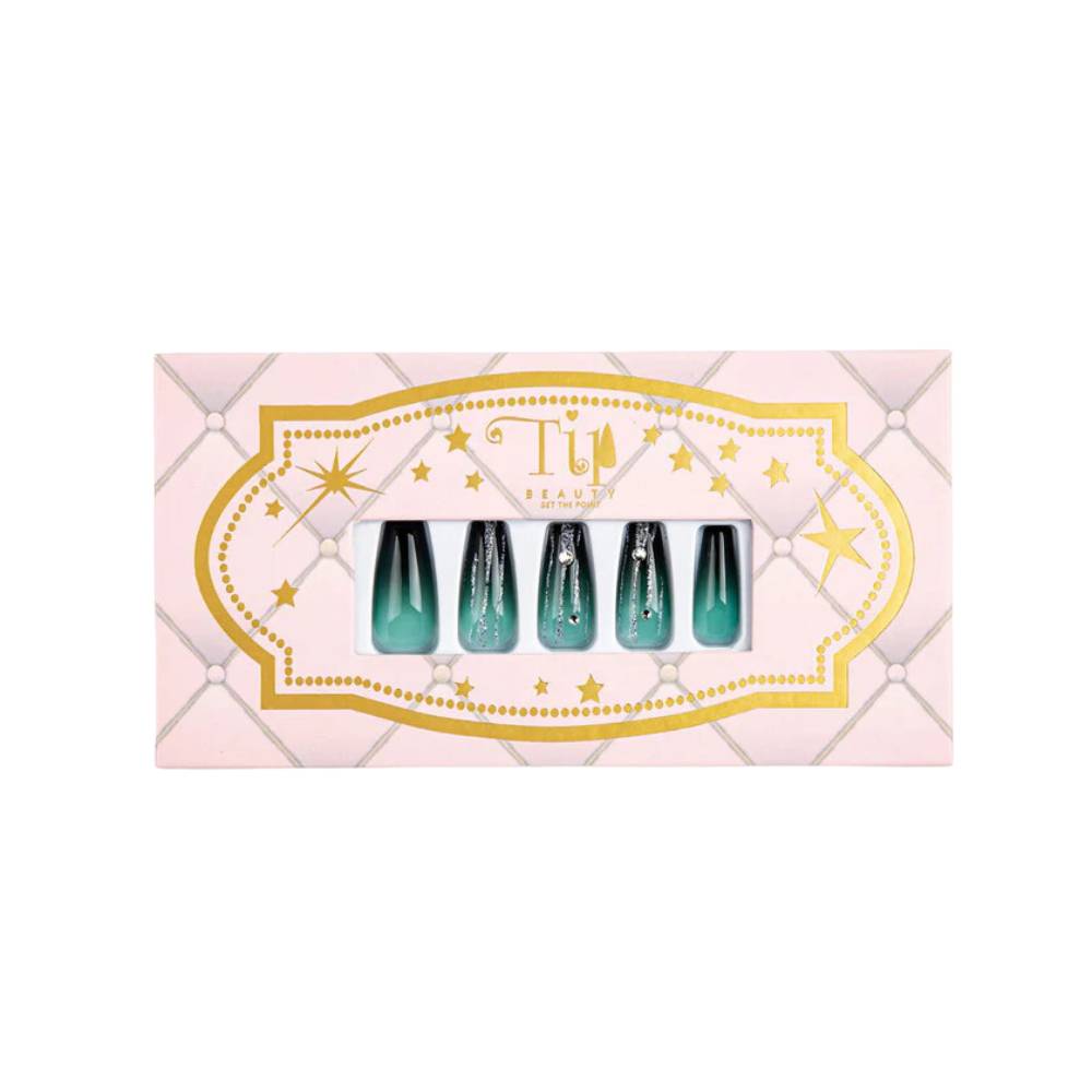Poison Ivy Press on Nail Kit