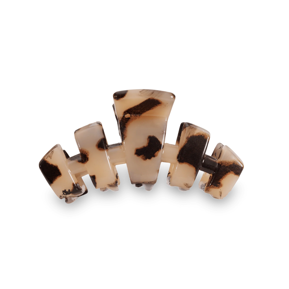 Classic Blonde Tortoise Hair Clip