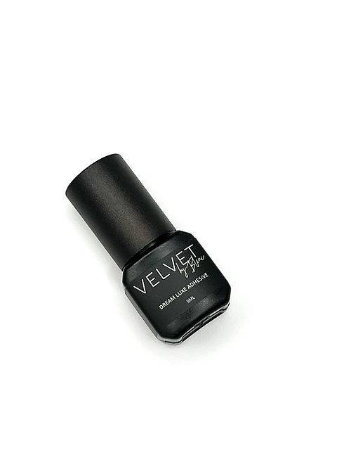 Dream Luxe Adhesive