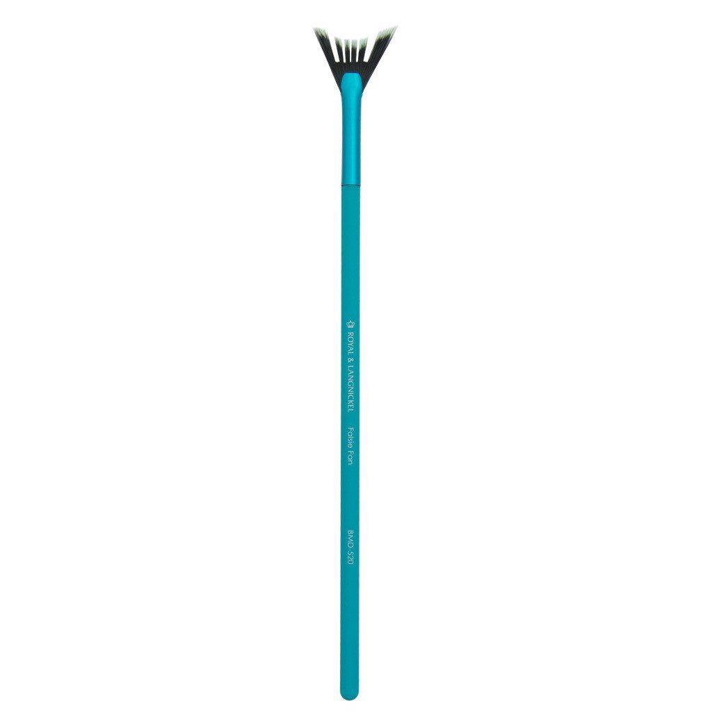 Falsie Fan Makeup Brush