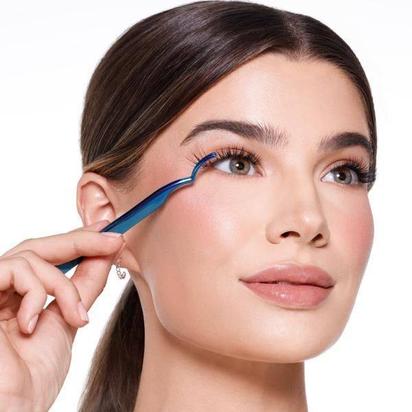 Increase Your Sales by Adding a Lash Application to Your Service - Spanish