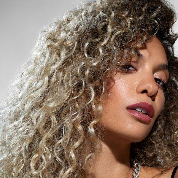 The Weekend Bronde: Express Blonding and Toning with Pravana