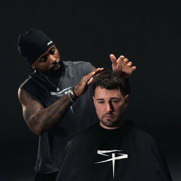 The Art of Barbering: Fades and Grooming Techniques