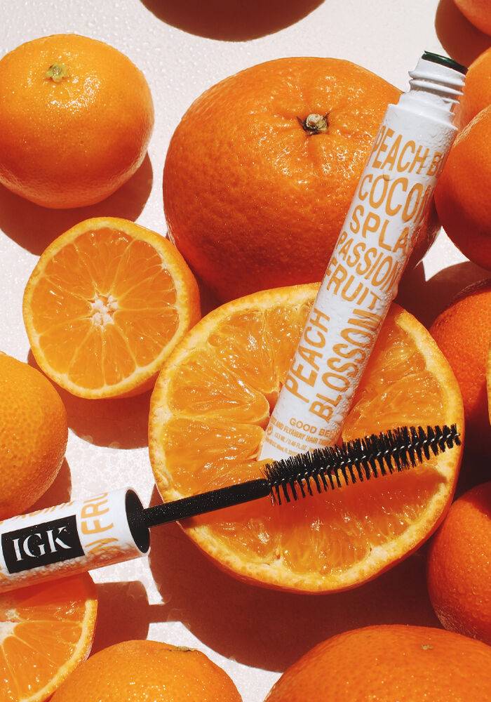 IGK Good Behavior x Juicy Baby Frizz and Flyaway Hair Taming Wand